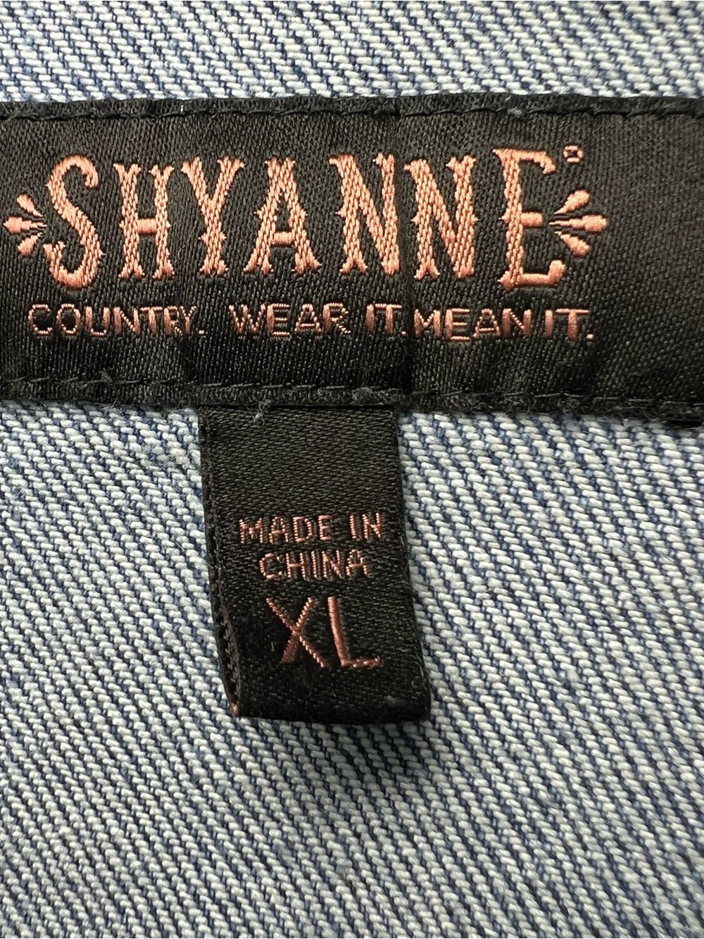 Shyanne XL Blue Denim Jean Jacket Raw Frayed Hem Western Cowgirl Distressed Crop - Picture 3 of 5